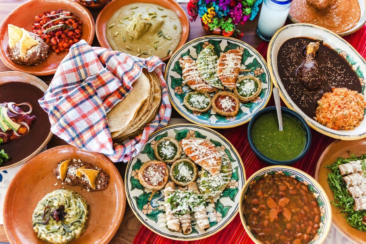 10 Indigenous Food Experiences in Oaxaca: Authentic Culinary Journeys Through Mexico&#8217;s Cultural Heart