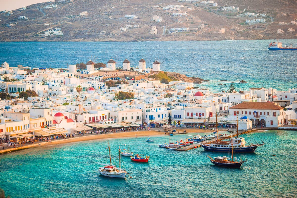 9 Beach Rules That Cost Tourists €3,000 in Europe