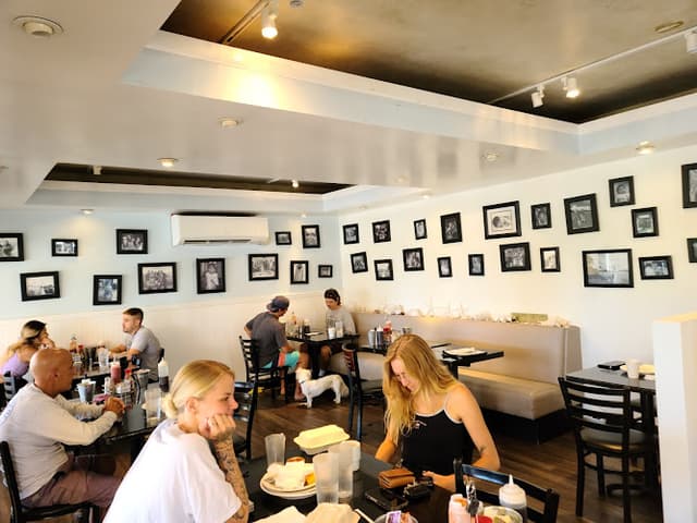 Sweet E's Café
