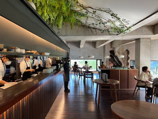 Seoul Dining