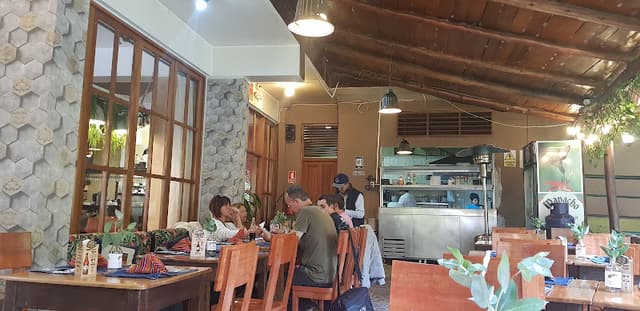 Chullos Restaurant & Craft Beer