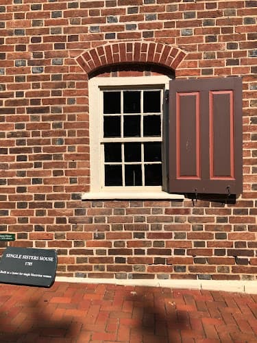 Single Sisters' House Museum
