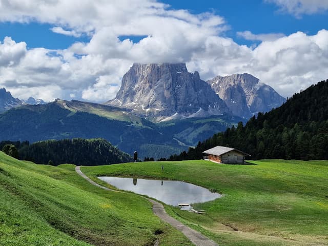 Seceda Ridgeline