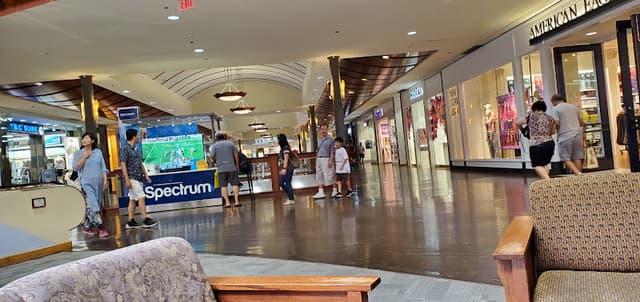 Pearlridge Center