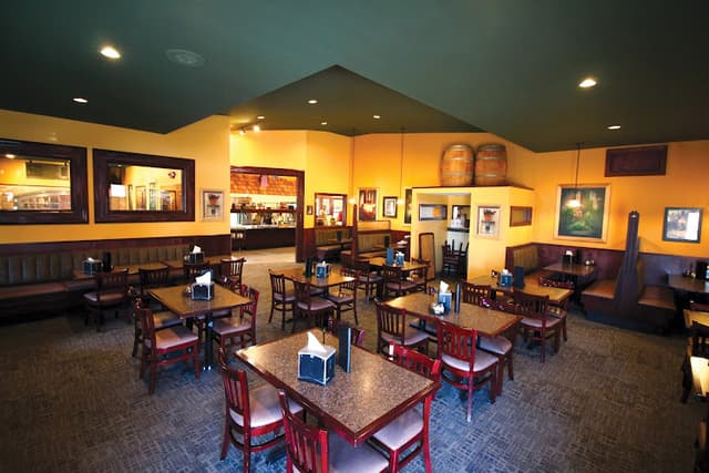 Sammy's Pizza Restaurant & Tavern - I Falls