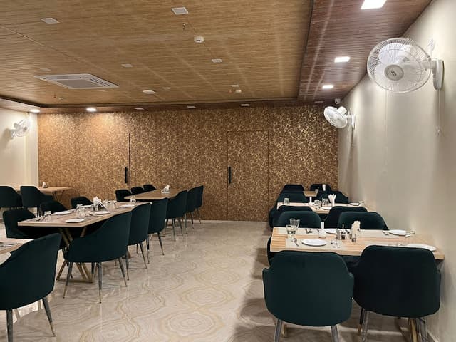 Kriva ~ Cafe & Fine Dining