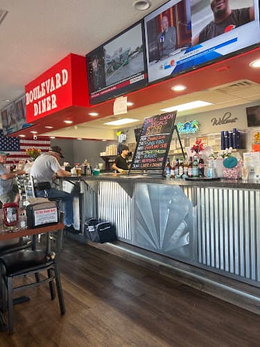 Boulevard Diner