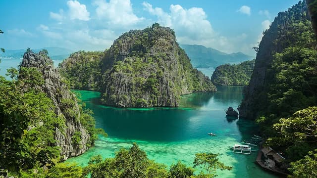 Twin Lagoon