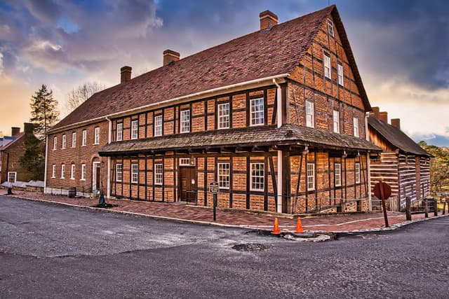 Old Salem Museums & Gardens