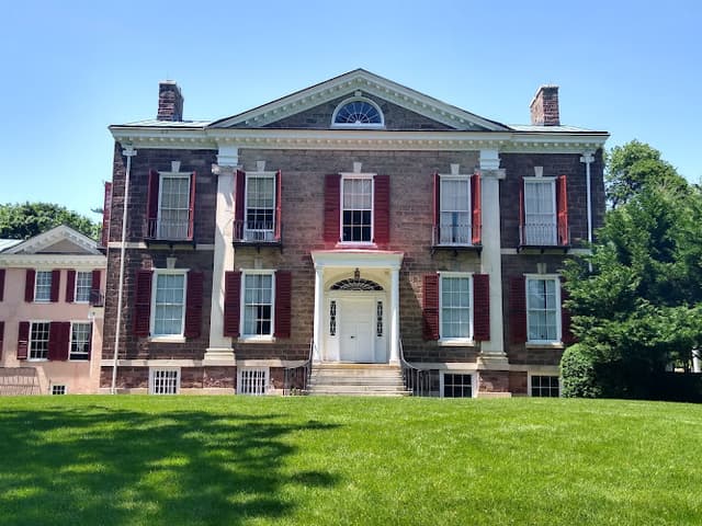 The Highlands Mansion and Gardens