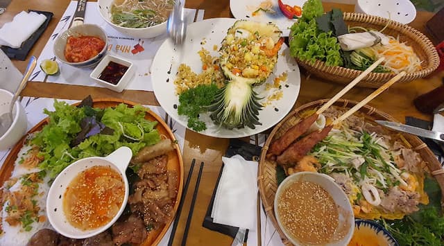 Nhà hàng NHÀ BẾP CHỢ HÀN