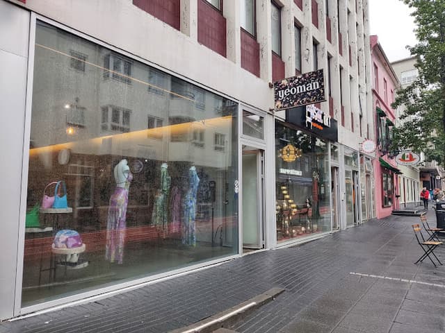 Hildur Yeoman boutique