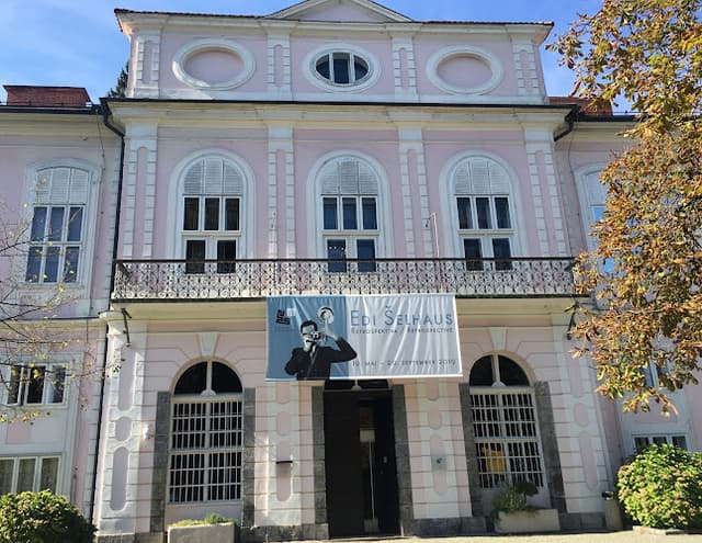 National Museum of Contemporary History