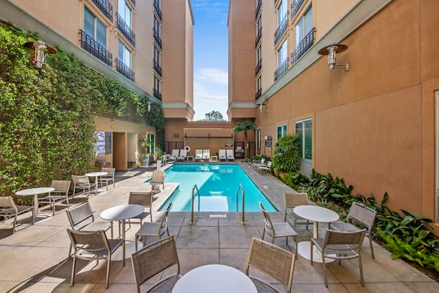 Hyatt Place Riverside/Downtown