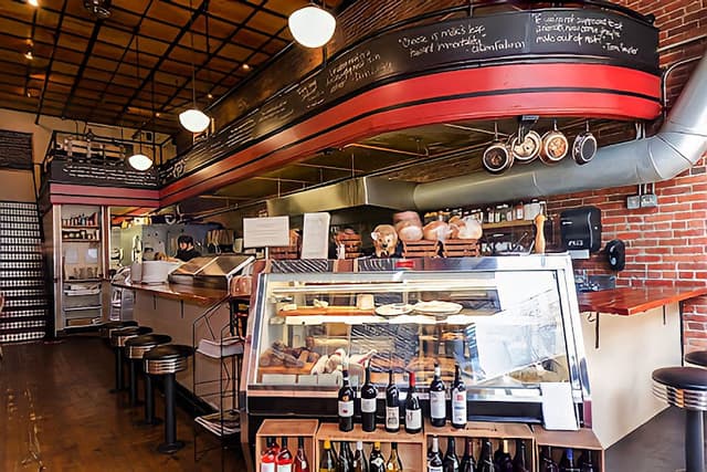 TAT'S Delicatessen