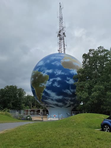 Earthoid: Earth Globe Water Storage Tank