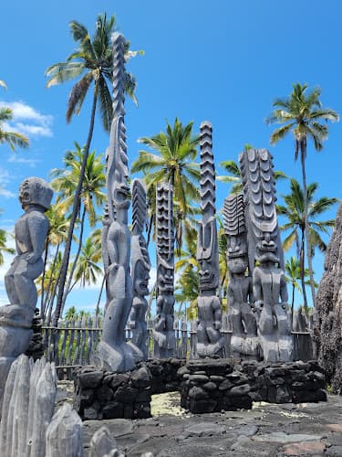 Pu'uhonua O Honaunau National Historical Park