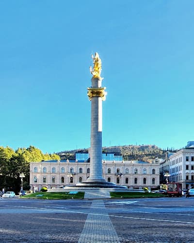 Liberty square