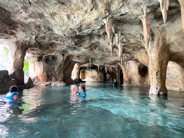Discovery Cove