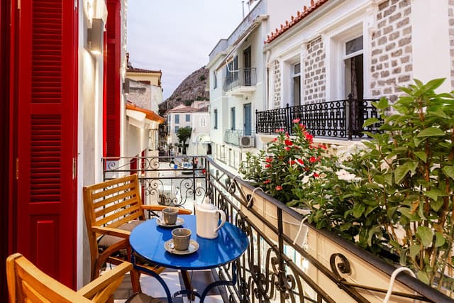 Danae Hotel