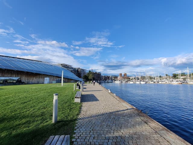 Tjuvholmen Sculpture Park