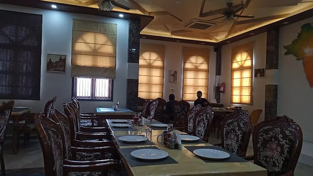 1916 Cafe & Restaurant