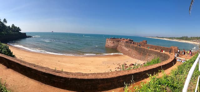 Sinquerim Fort
