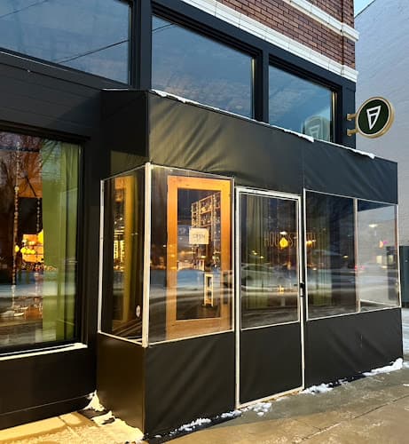 Houndstooth Restaurant