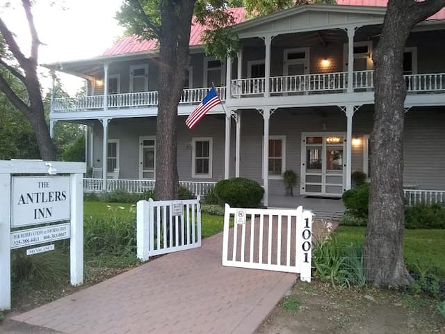 The Antlers Inn
