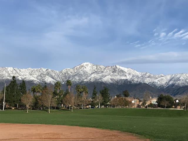 Victoria Arbors Park