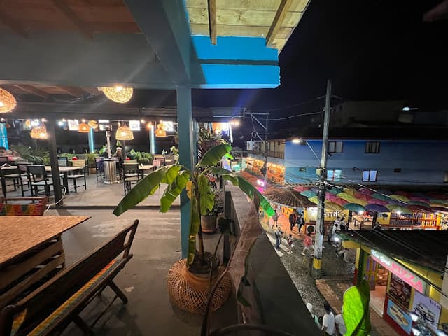 Folklore Restaurant Bar