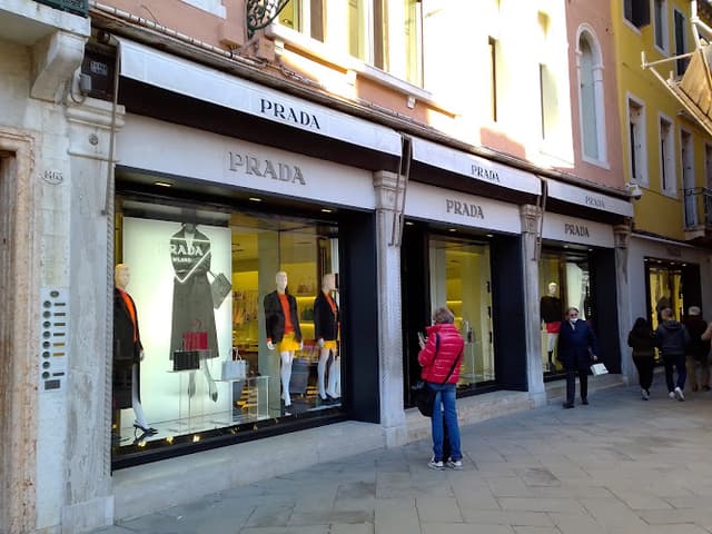 PRADA Venice Store