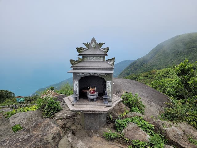 Ban Co Peak
