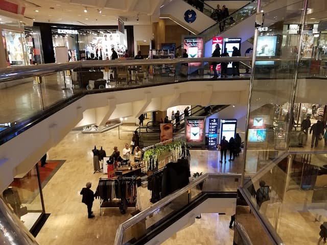 Water Tower Place