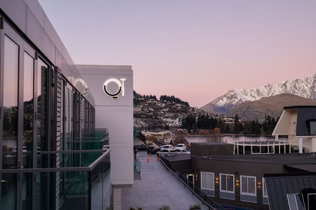 QT Queenstown