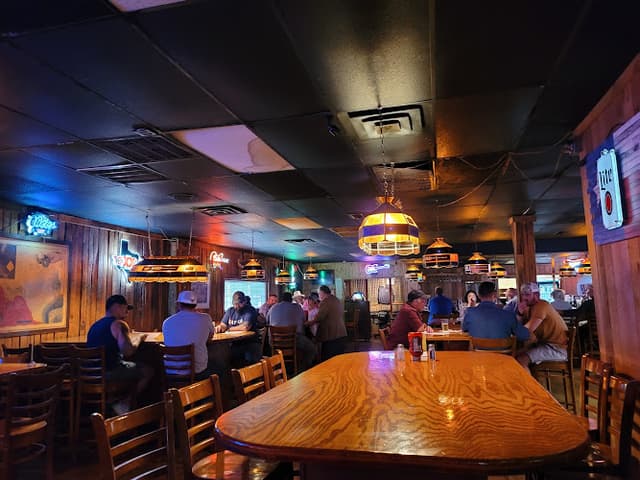 Leon's Steakhouse Saloon