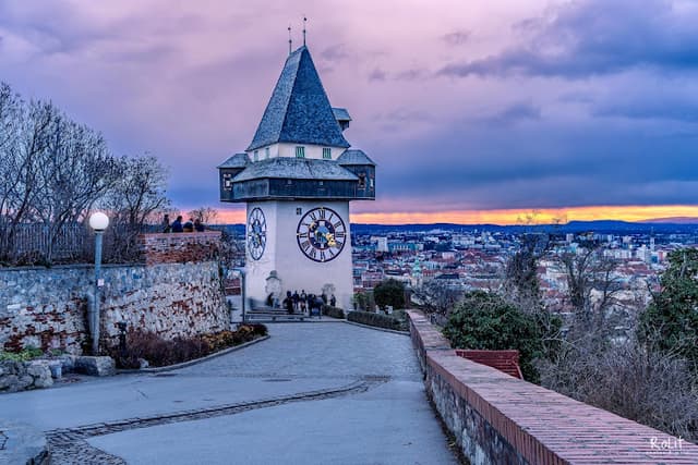 Uhrturm
