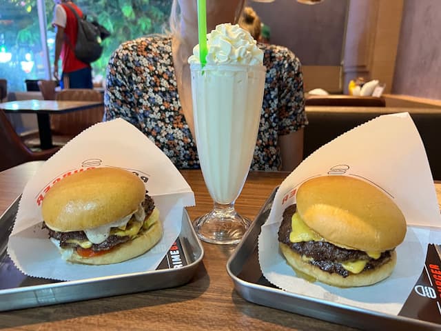 Prime Burger Nana
