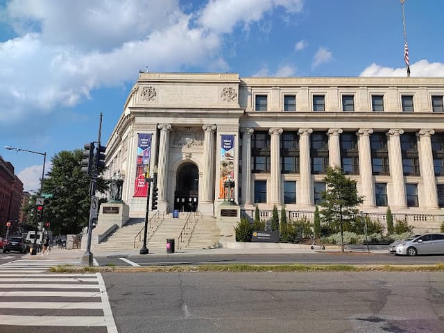 Smithsonian's National Postal Museum
