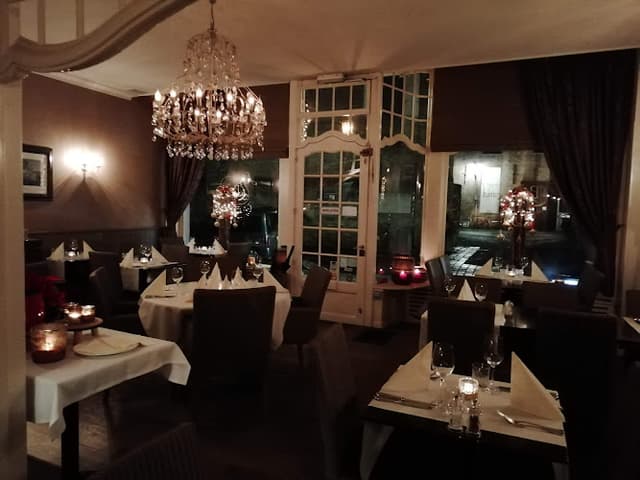 Au Petit Grand BV