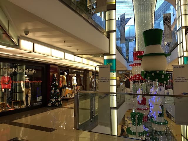 Recoleta Urban Mall