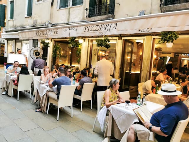 La Piazza