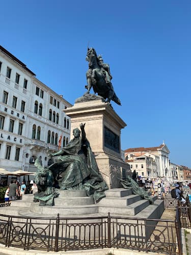 Monument to Victor Emmanuel II