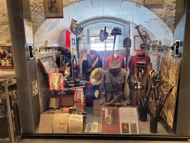 Forte Tre Sassi Museum