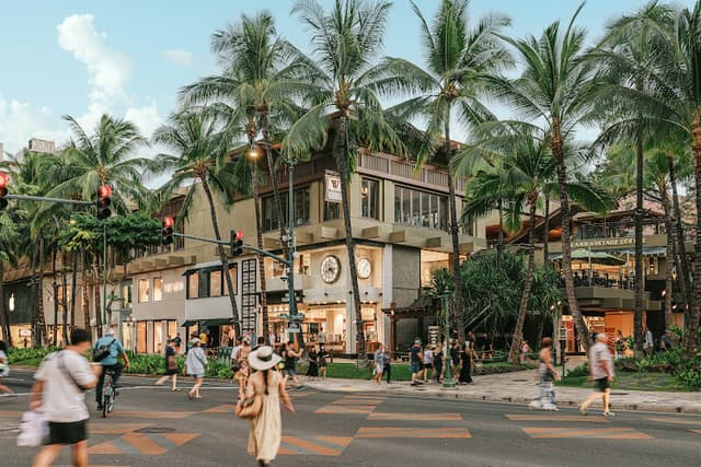 Royal Hawaiian Center