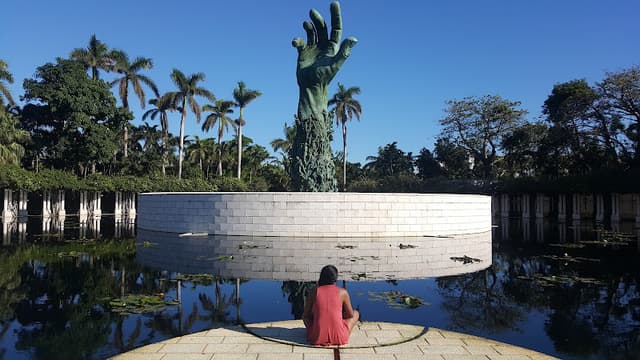 Holocaust Memorial Miami Beach