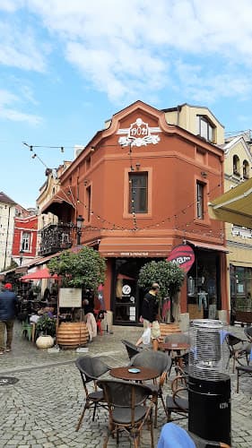 Aylyakria Restaurant