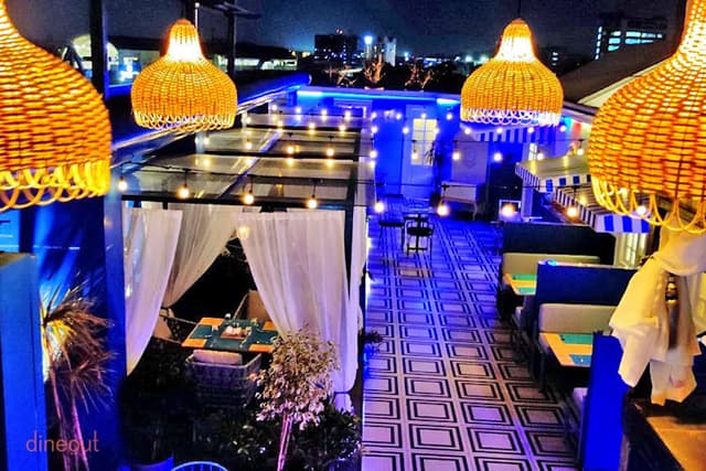 Heights Rooftop Restaurant