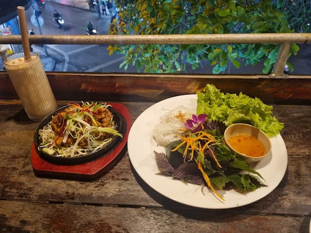 Tung's Kitchen