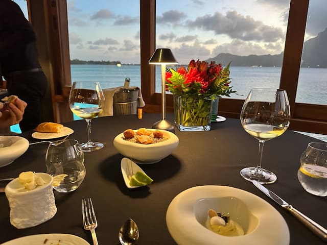 Lagoon Restaurant at The St. Regis Bora Bora Resort